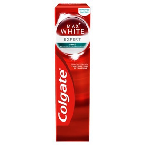 Bieliaca zubná pasta Colgate Max White Charcoal v červeno-čiernej krabici s aktívnym uhlím pre jemné minerálne čistenie. Obal uvádza: 'klinicky preukázané, že odstraňuje až 100 % povrchových škvŕn' a označenie 'novinka'.